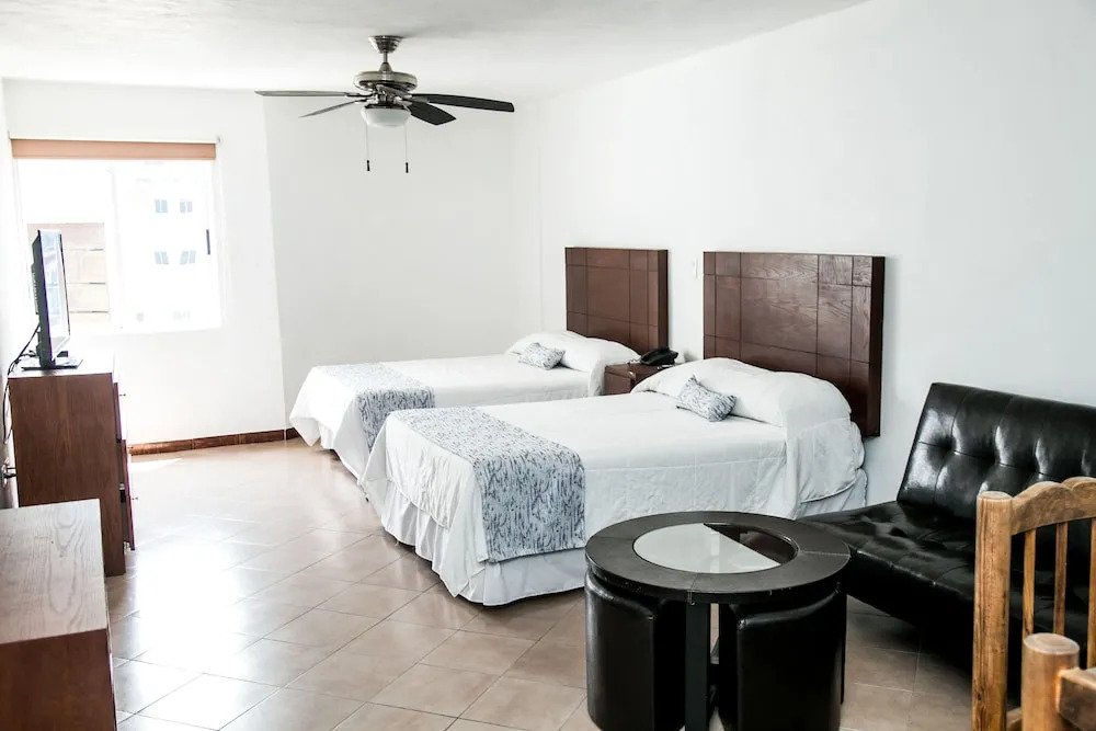Hotel Dioh De Larga Estancia En Monterrey