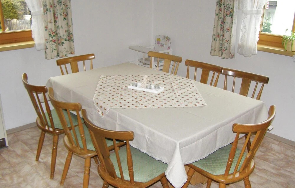 Ferienhaus In Ruhiger Lage