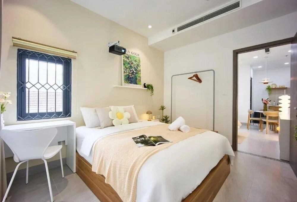 take me. 3seasons - boutique home