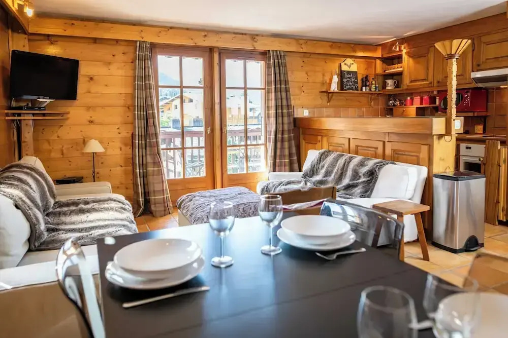 Pleasant 6p/2br Mountain Apartment - Megeve City Center