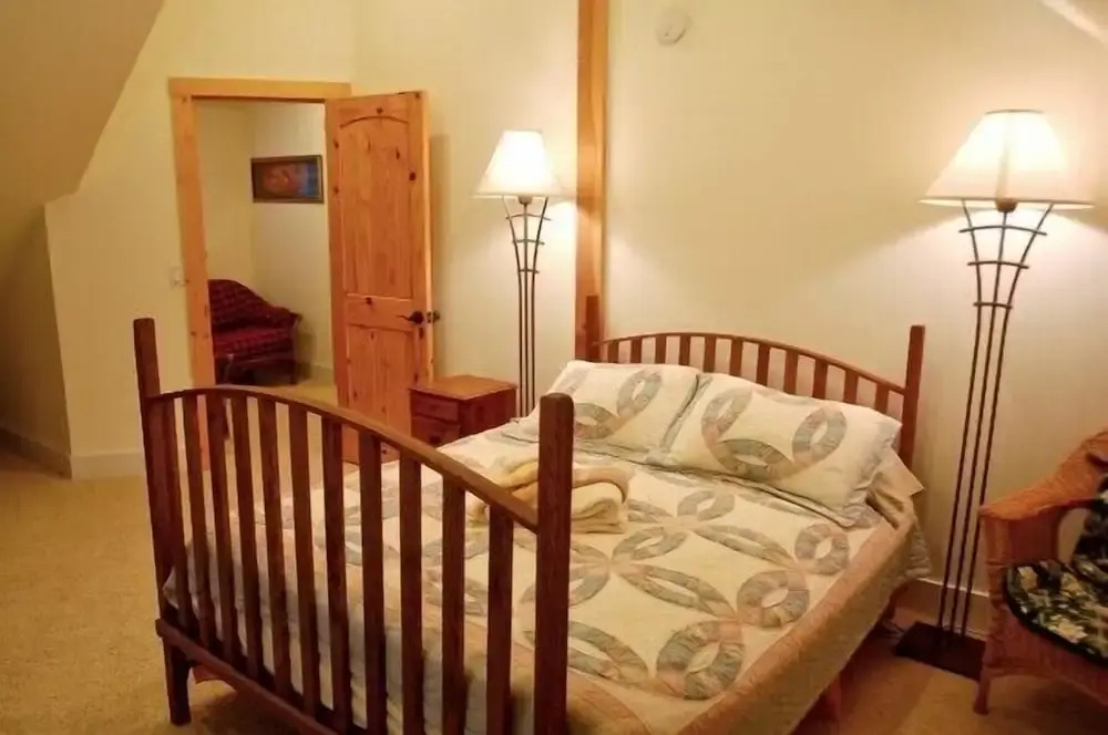 Mt Baker Lodging Cabin 12 - Sleeps 4