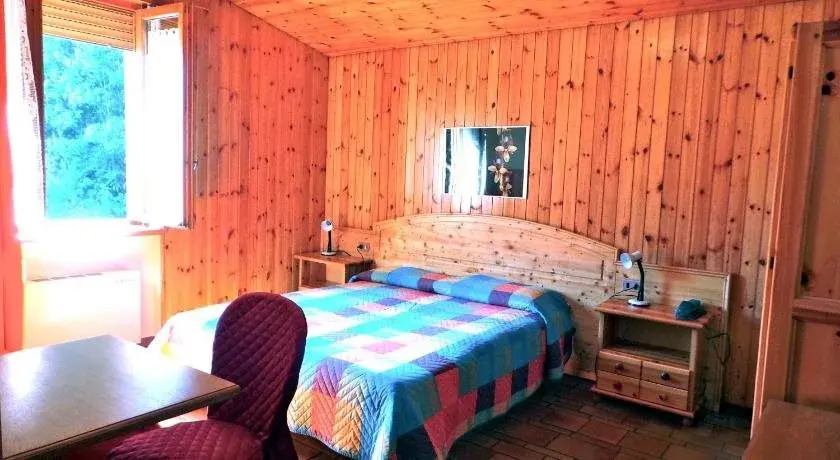 Hotel Corona