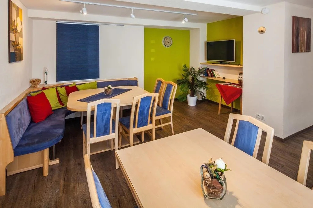 Rutsche Hostel