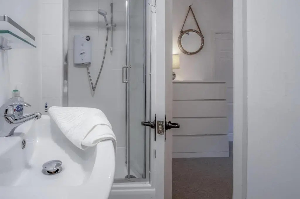 Calebs Cottage - 4 Bedroom Cottage - Solva