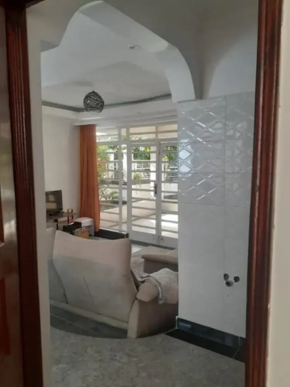 Stay.Plus Utawala Holiday House