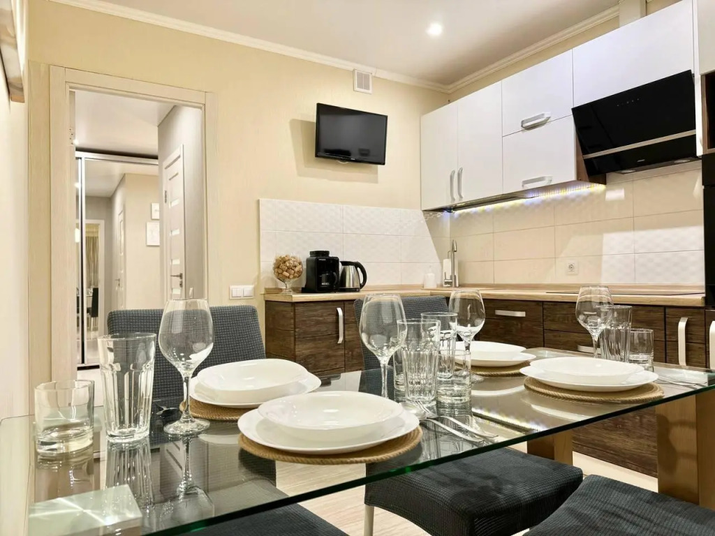 Rental Family Rooms (Рентал Фэмили Румс) на Олимпийском бульваре 12