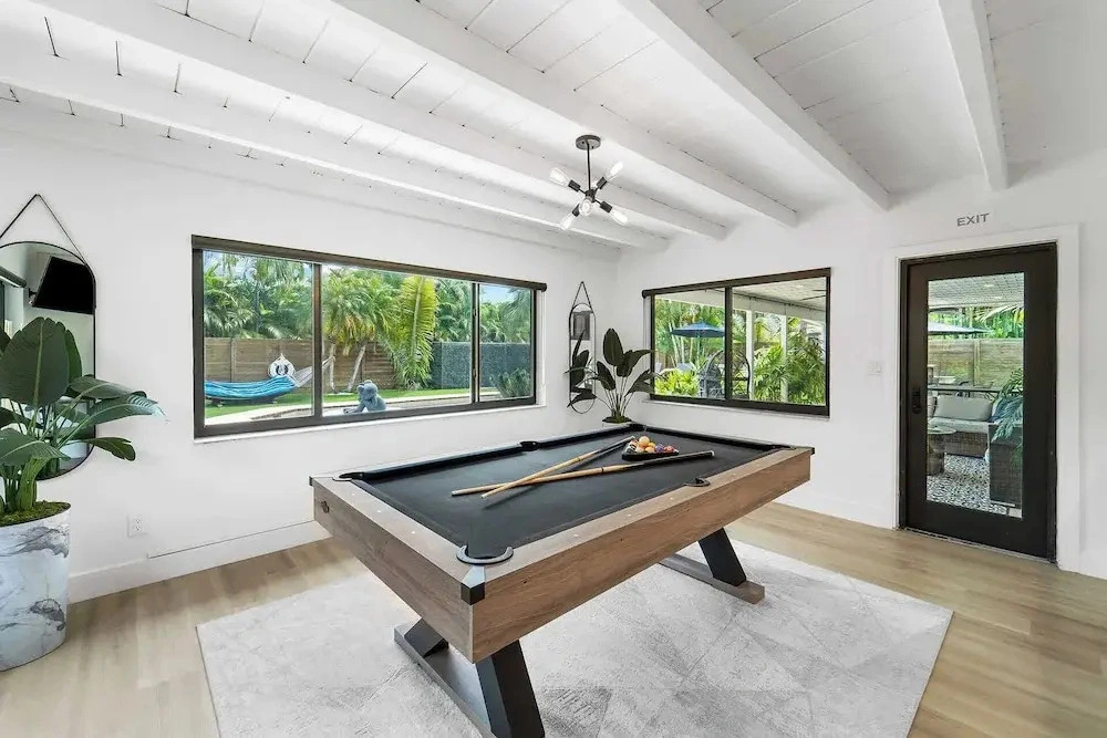 Sunset Lane by Rove Travel Home With Pool & Hot Tub