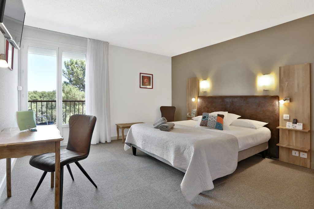 Logis Hotel Le Tropicana