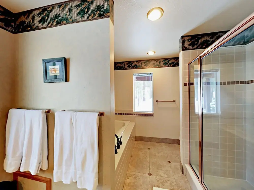 1212 Gold Dust Trail Home 3 Bedrooms 3 Bathrooms Home