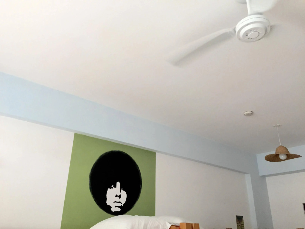 (Self-check in) Monkey Surfing Backpackers Hostel