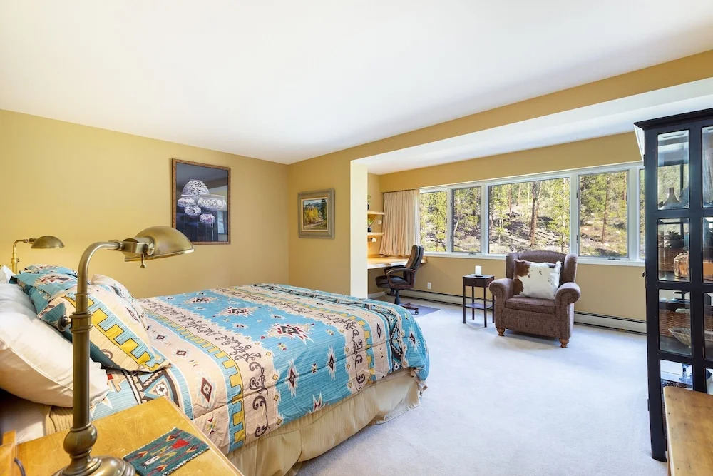 2534 Saints Johns 2 Bedroom Condo by RedAwning