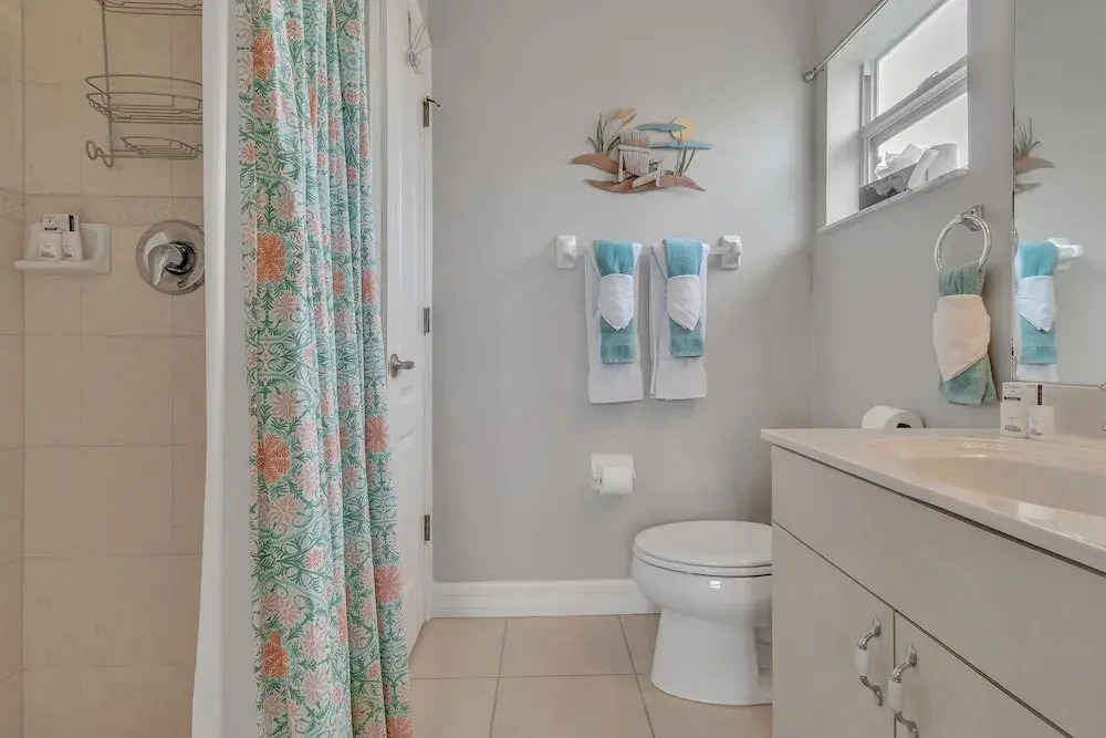 Blue Oasis 3 Bedroom Home by RedAwning