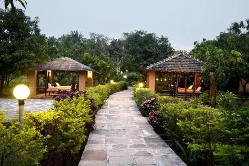 SaffronStays Mango Huts by the River, Pali