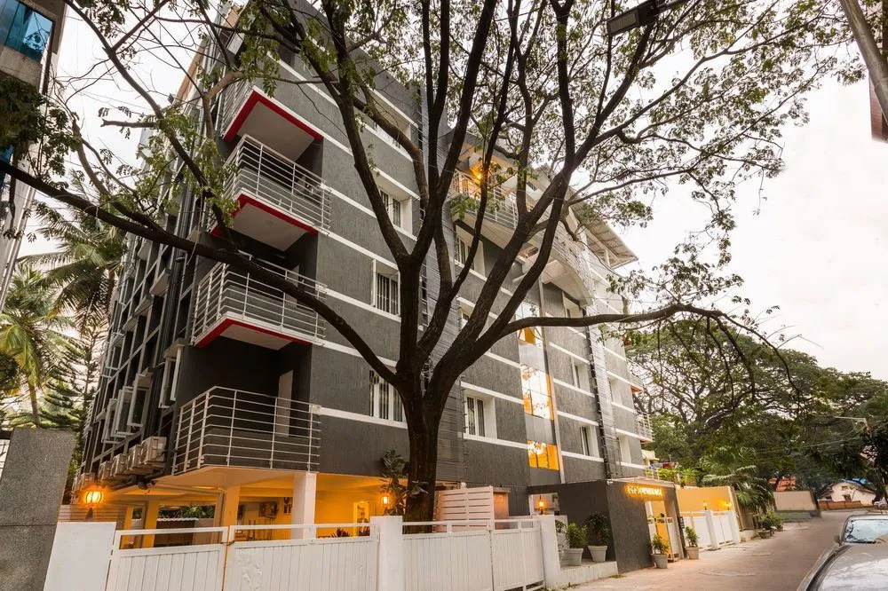 OYO Townhouse 025 Garuda Mall Bangalore
