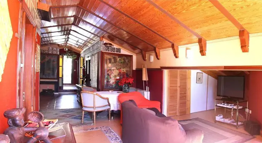 Casa La Buhardilla