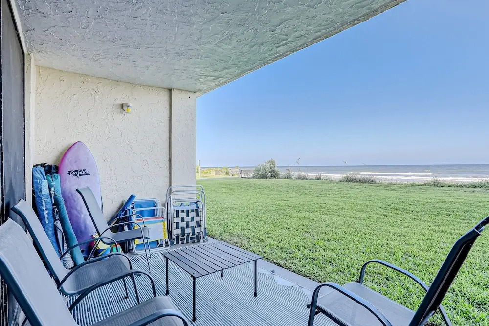 Oceanfront Condo With Beach Access, Patio, Outdoor Pools, Tennis Court, W/d, AC