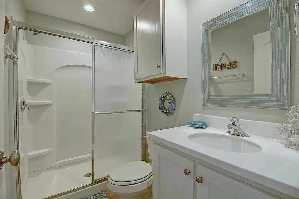 Woodhaven Beach Club 2 Bedroom Bungalow by Redawning