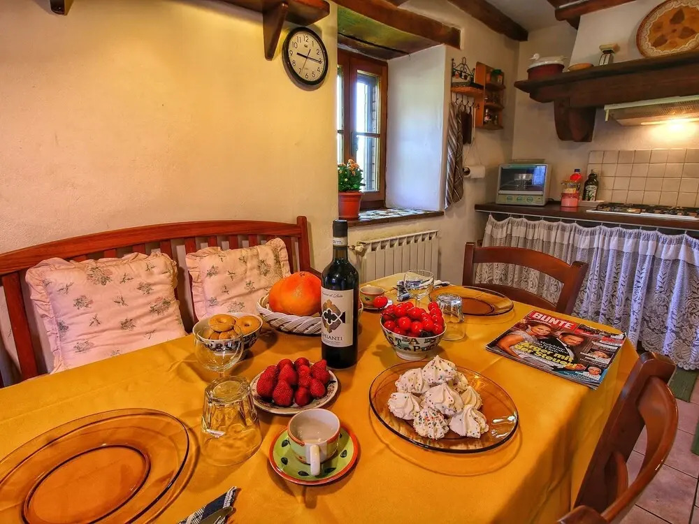 Mountain-view Apartment in Citta di Castello With Pool