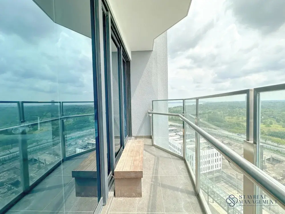 Almas Suites by RR JBcity