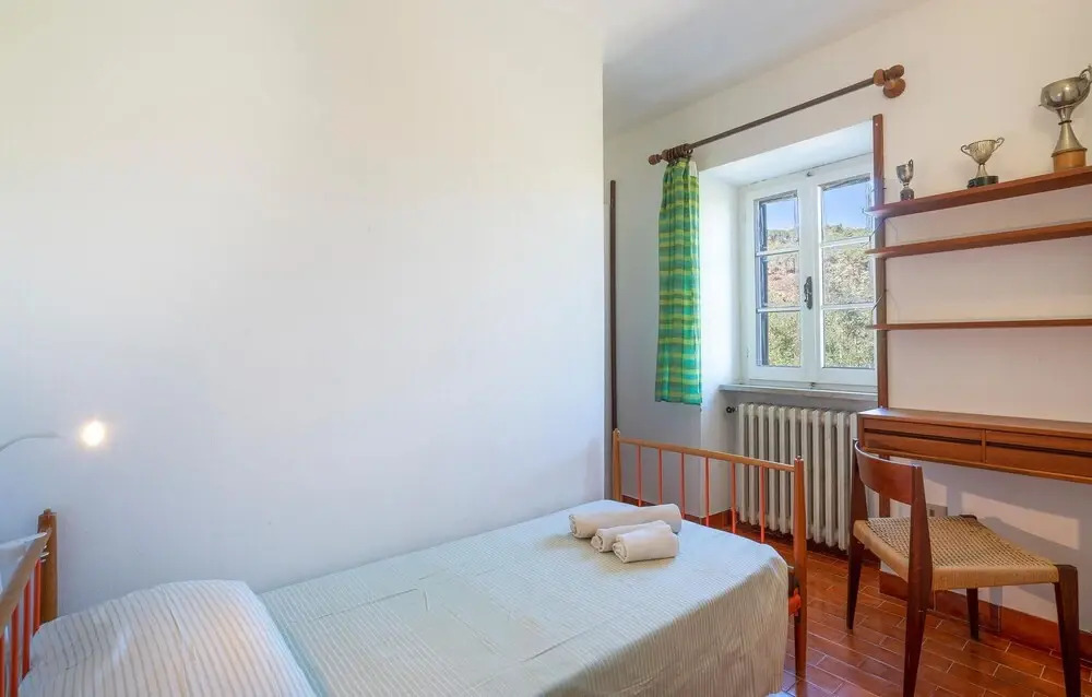 3 Bedroom Stunning Home In Marciana
