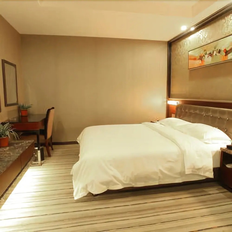 Jinzhou Holiday Hotel