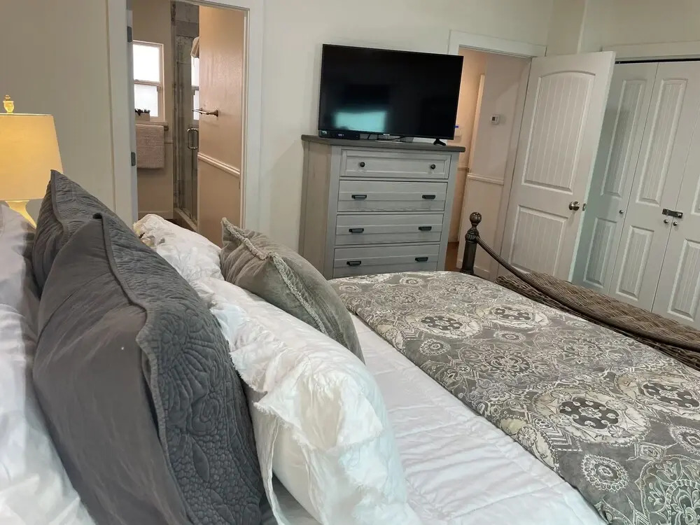 Chic Charmer 3 Bedroom Home by Redawning