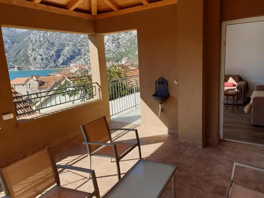 Apartments Montenegro Risan Čučković