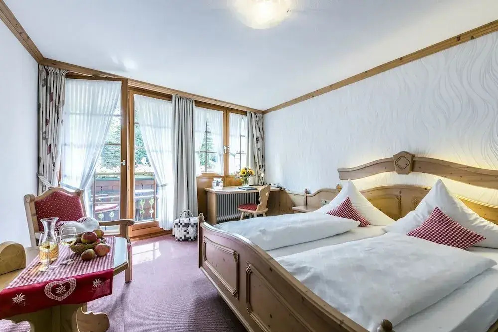 Hotel Restaurant Krone & Wellness - Schopfheim