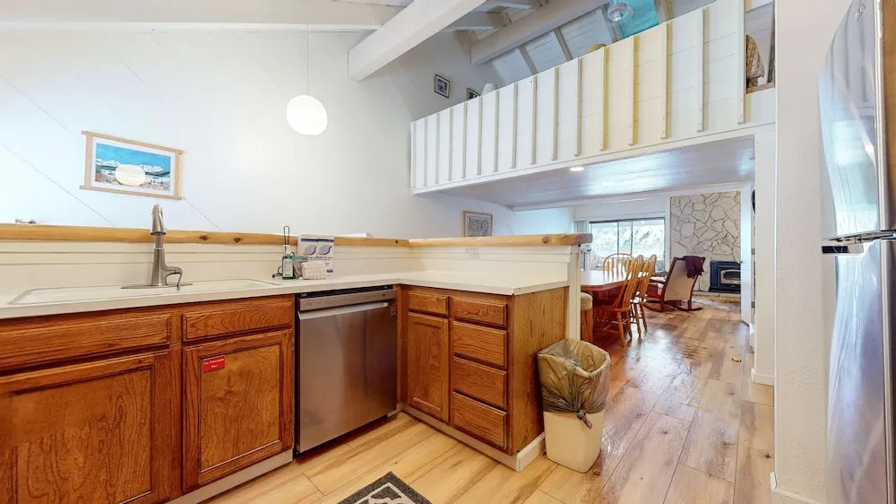 Snowcreek I 82 Spacious Yet Cozy Condo with Private Washer Dryer by RedAwning