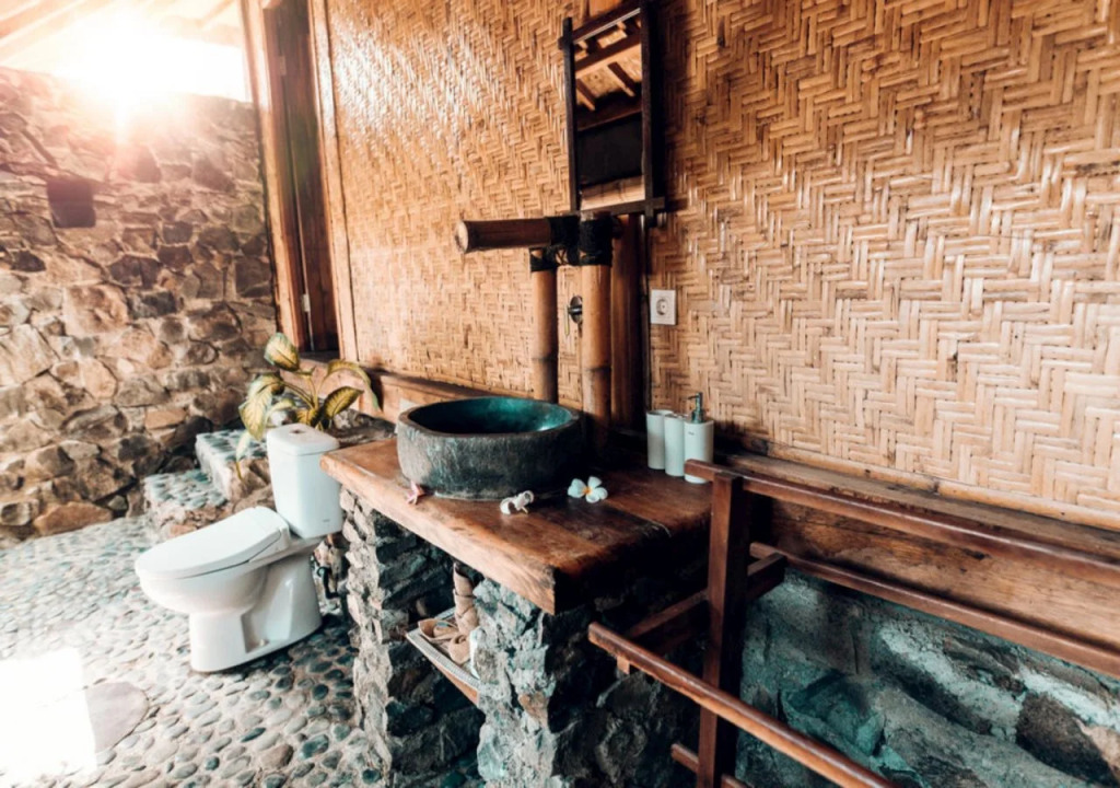 Baha Baha Villas West Sumbawa - Sk8, Gym, Sauna & Spas Hot & Cold, Bar & Restaurant