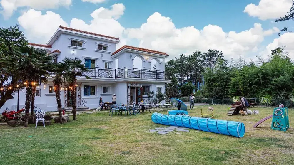 Santamonica Pension