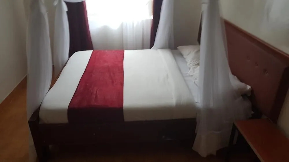 Lila Hotel