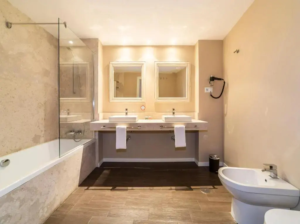 Hotel Altora