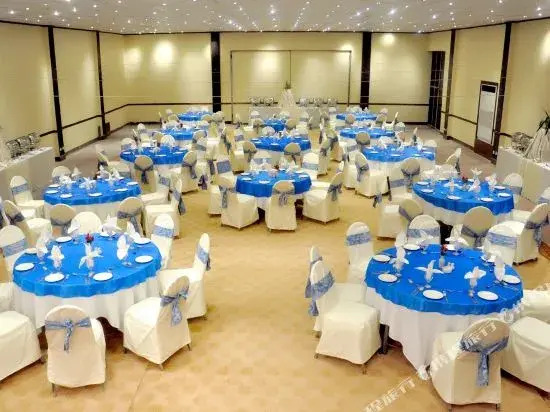 Crown Plaza Lahore