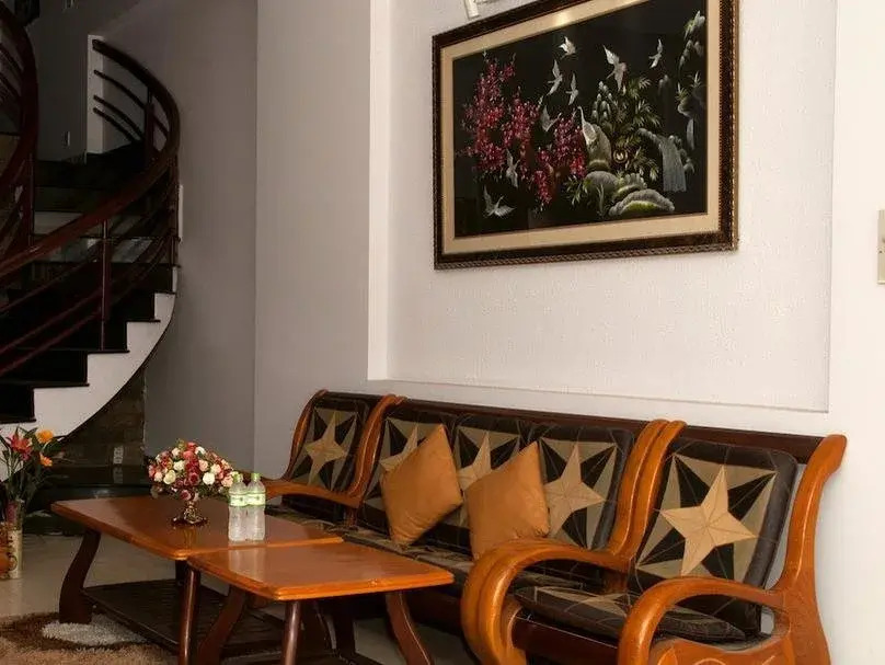 Palm Hotel