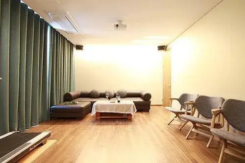 Yangpyeong Nobel Les Pension