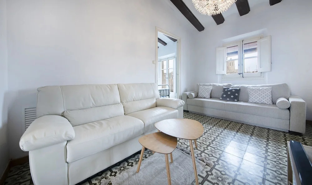 Attic La Nau TH 113