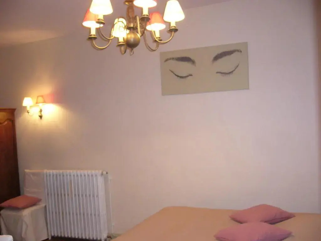 La Maison Pourpre