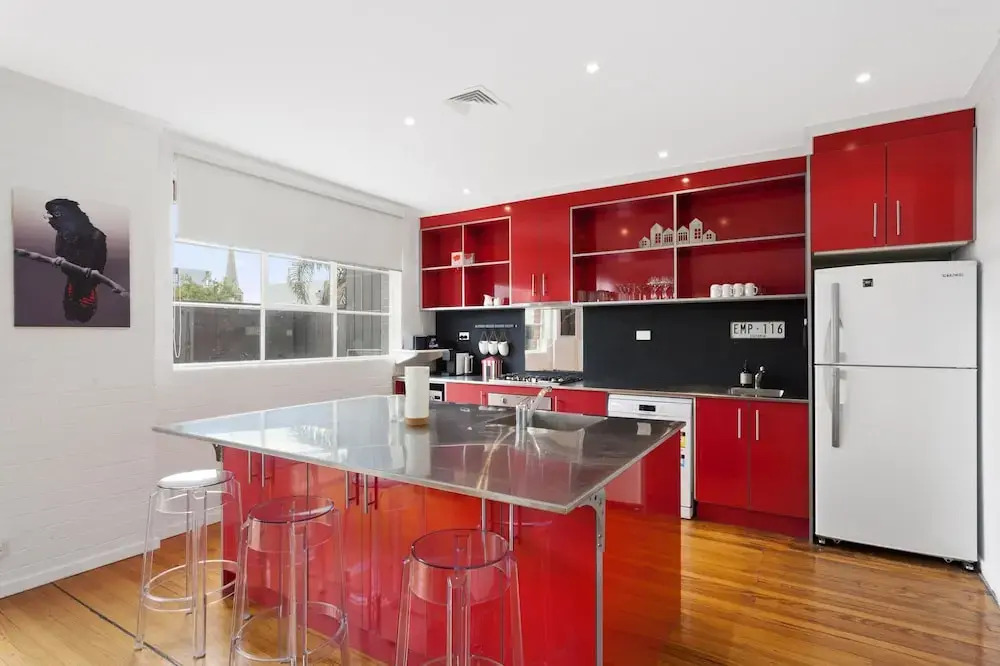 Manallack Apartments Olley