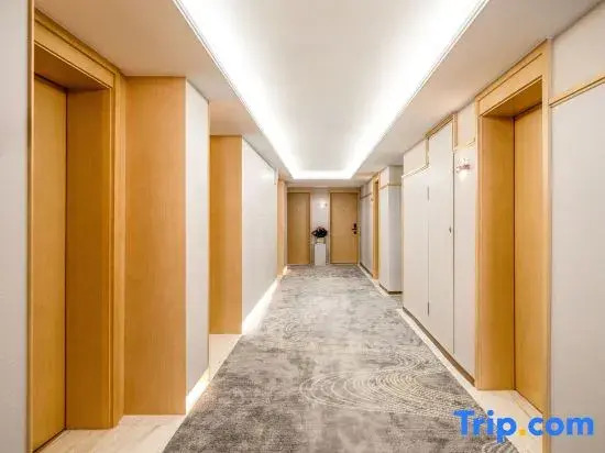 Qianxi Hotel (Shanghai World Expo Park Chenshan Road Metro Station Branch)