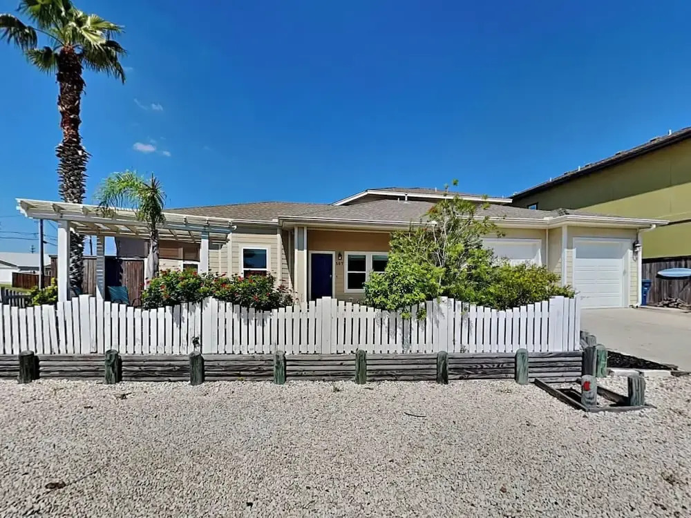 Coastal Cotter by Silver Sands Vacation Rentals