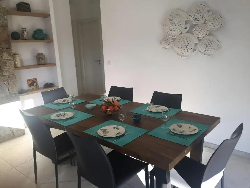 Villa grand confort à 500m de la plage de LOZARI