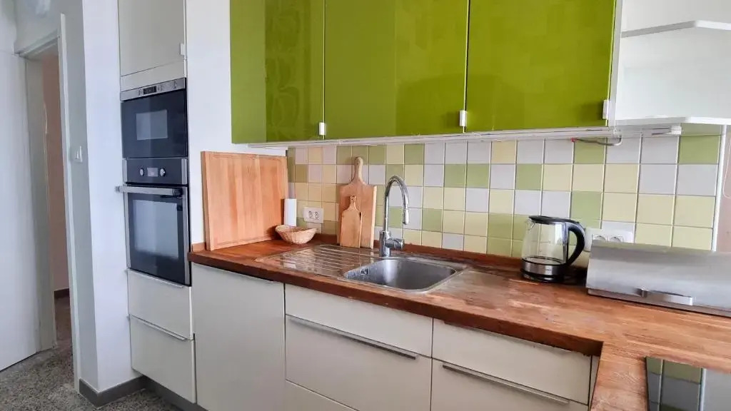 Opatija 10 Apartment with parking, 300m to the sea