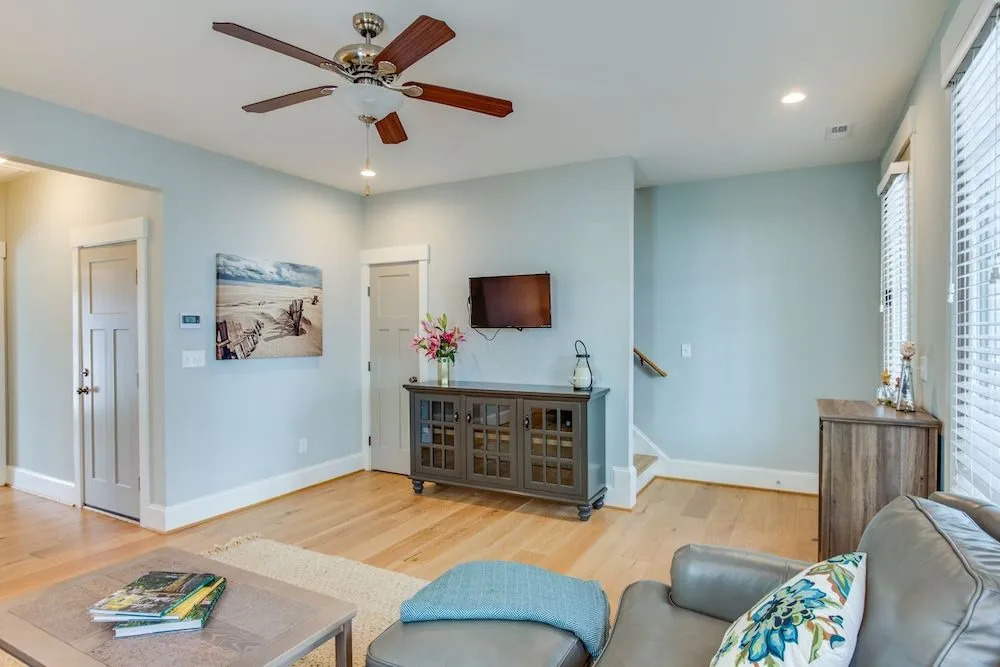410A The Jetty House