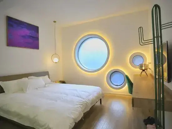 Kunming Qishan Bangshan Japanese Boutique Homestay