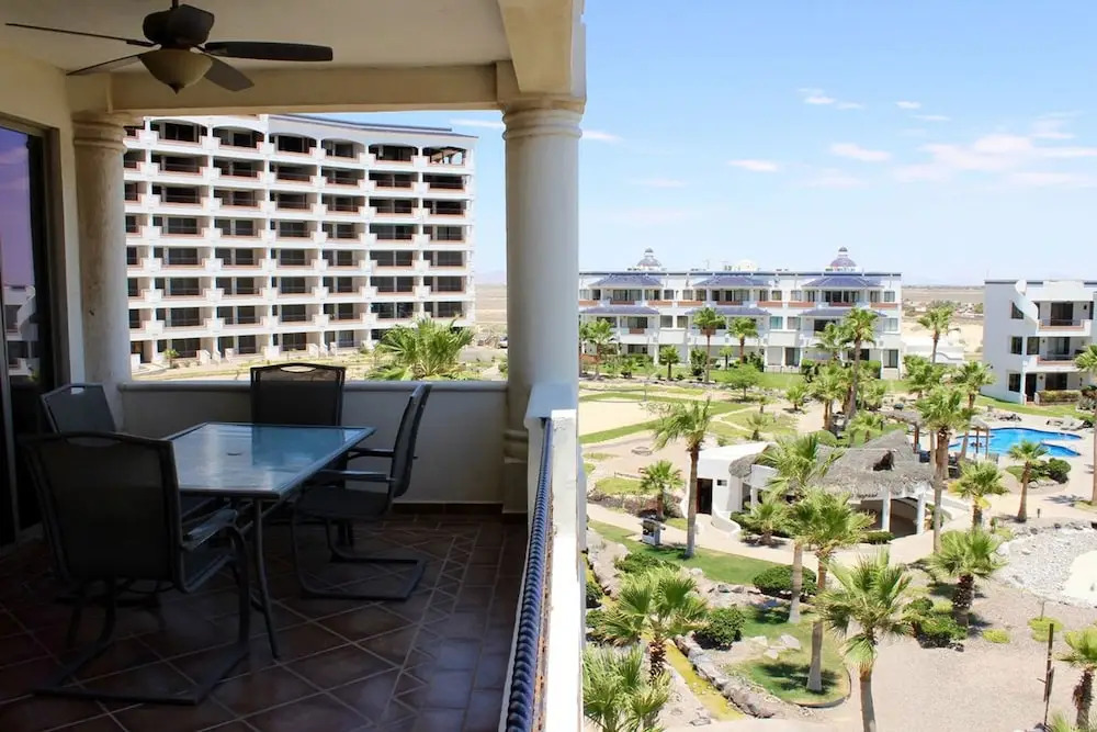 Casa Blanca 2BR CC 405-v by Casago
