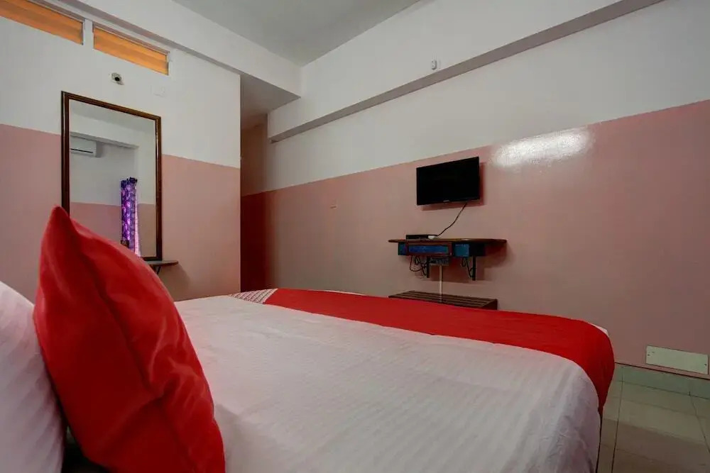 Maharaja Regency by OYO Rooms