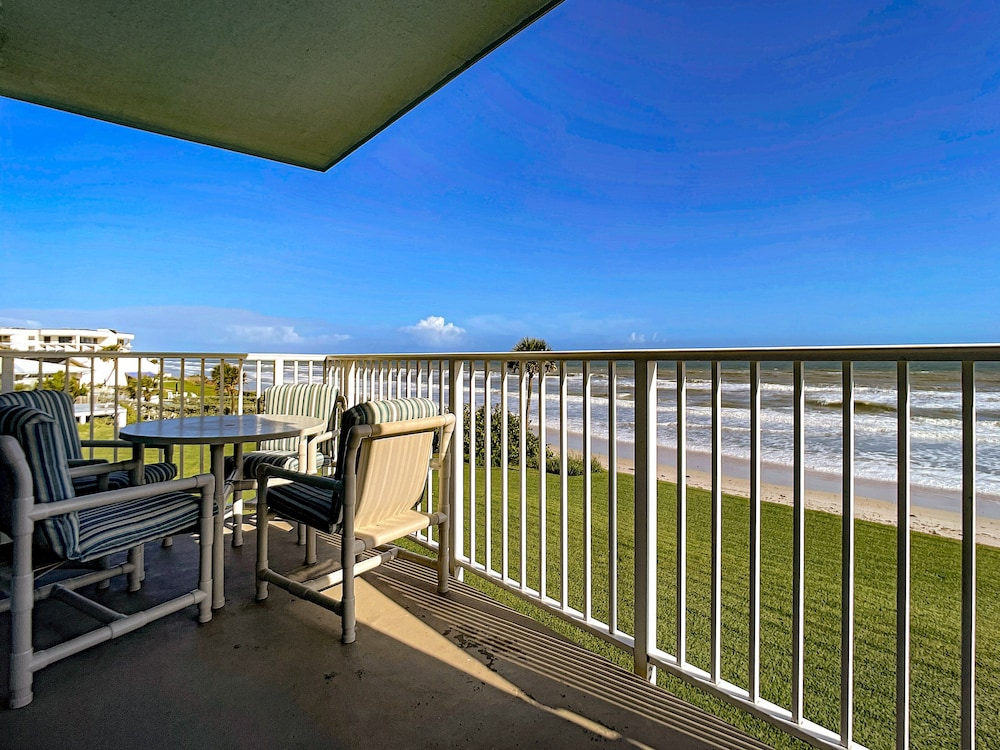 Smyrna Beach Club 307
