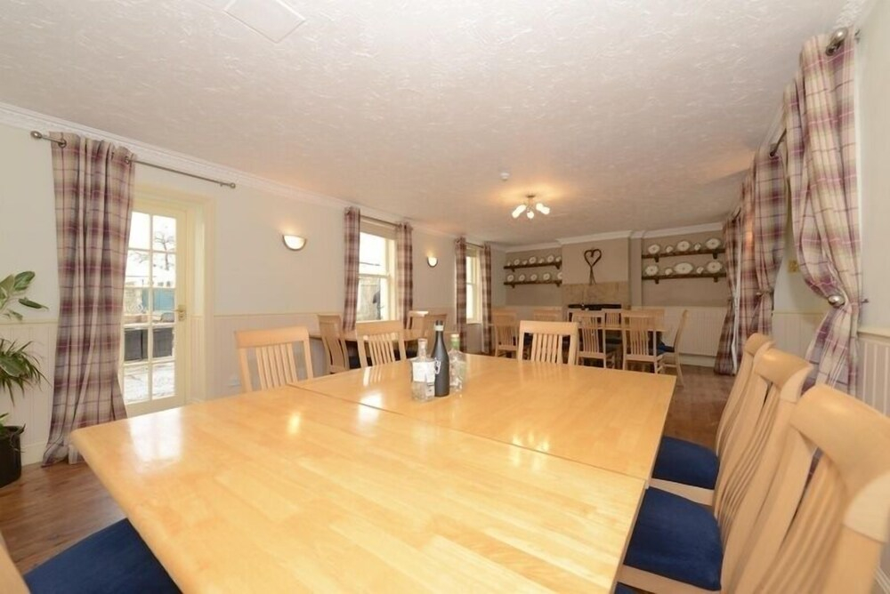 The Ilchester Arms Hotel, Ilchester Somerset