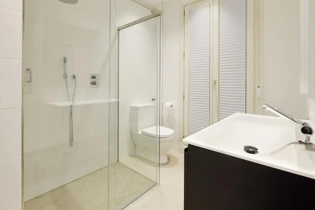 Easo Suite 7 by FeelFree Rentals